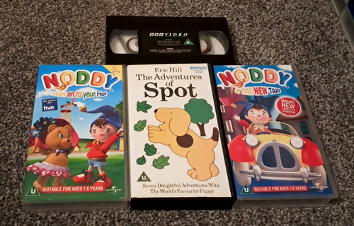 Spot noddy new taxi hold - spot,